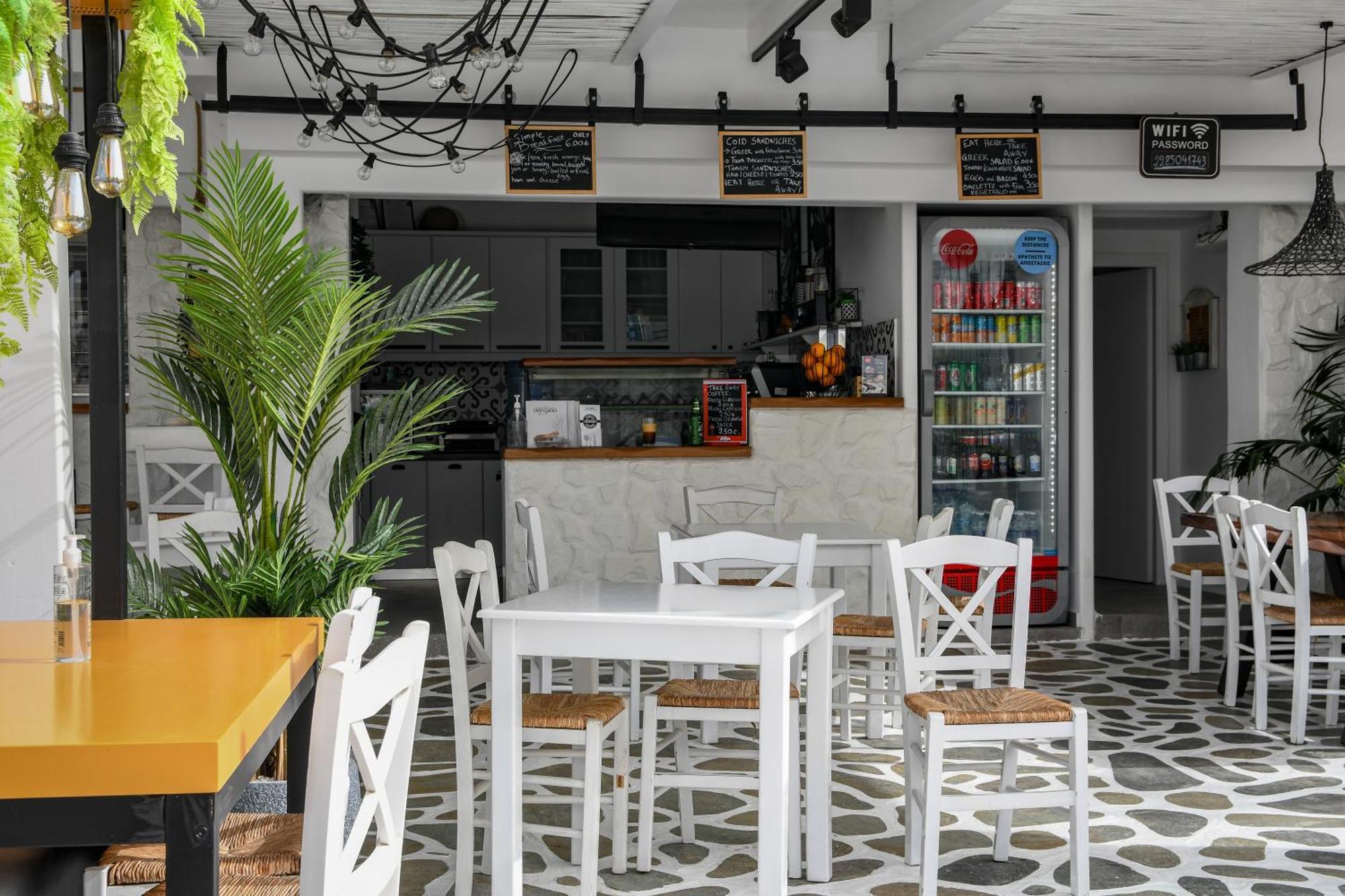 Aggeliki'S Diamond Aparthotel Agia Anna  Exterior photo