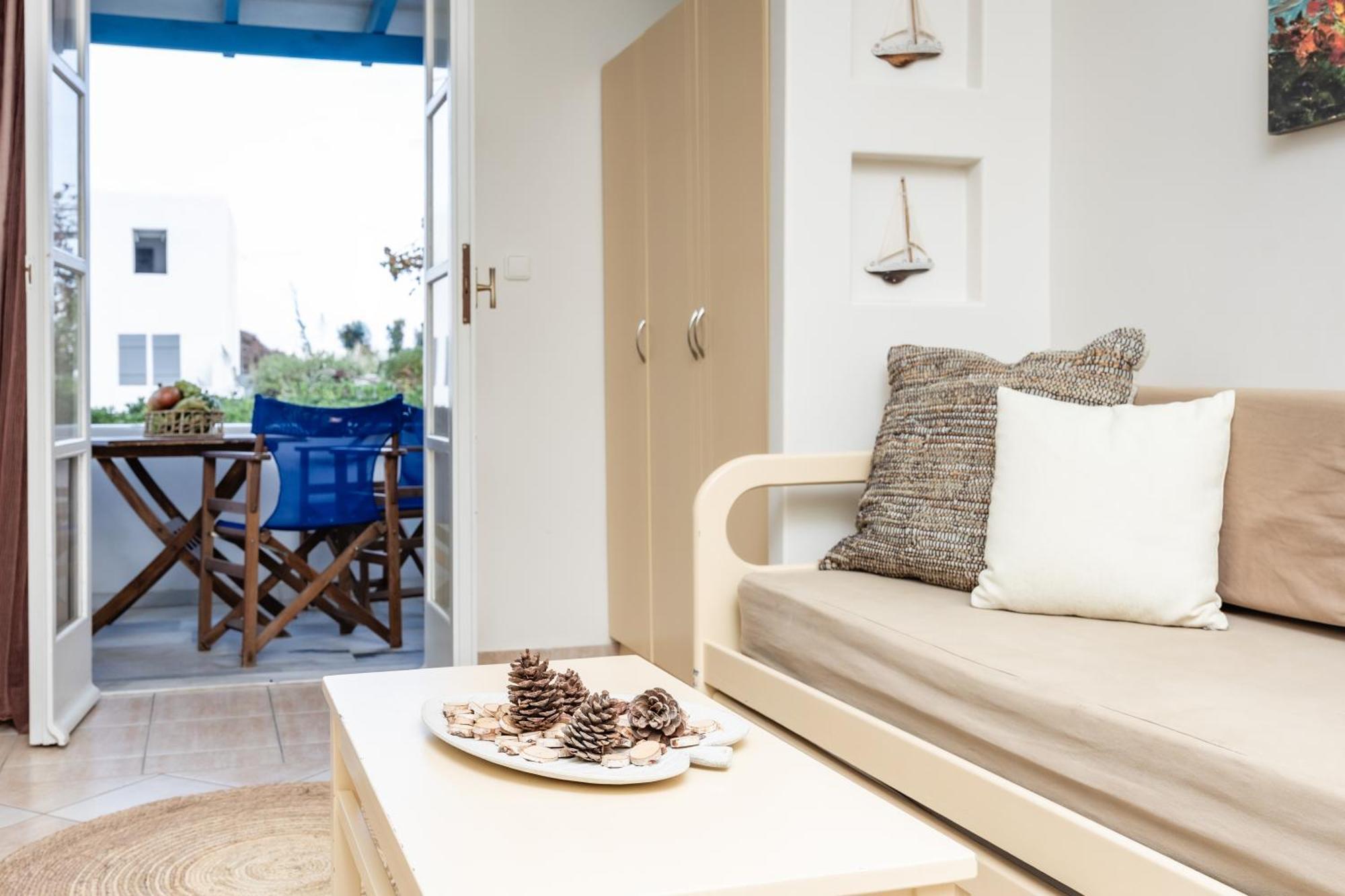 Aggeliki'S Diamond Aparthotel Agia Anna  Exterior photo