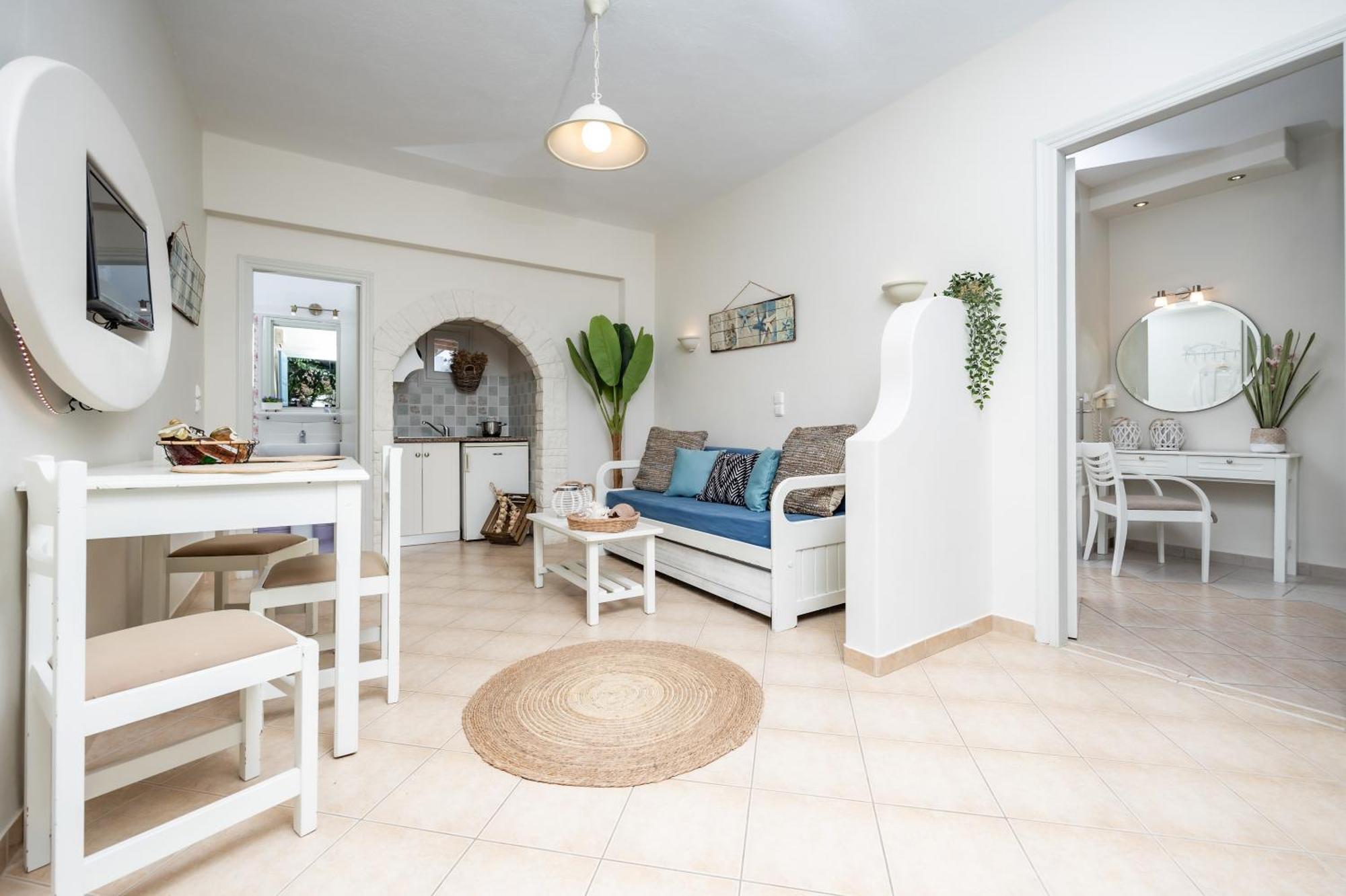 Aggeliki'S Diamond Aparthotel Agia Anna  Exterior photo